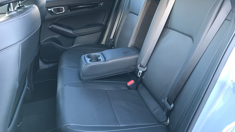 Honda Civic 2.0 eHEV Advance 5dr CVT Hybrid Hatchback